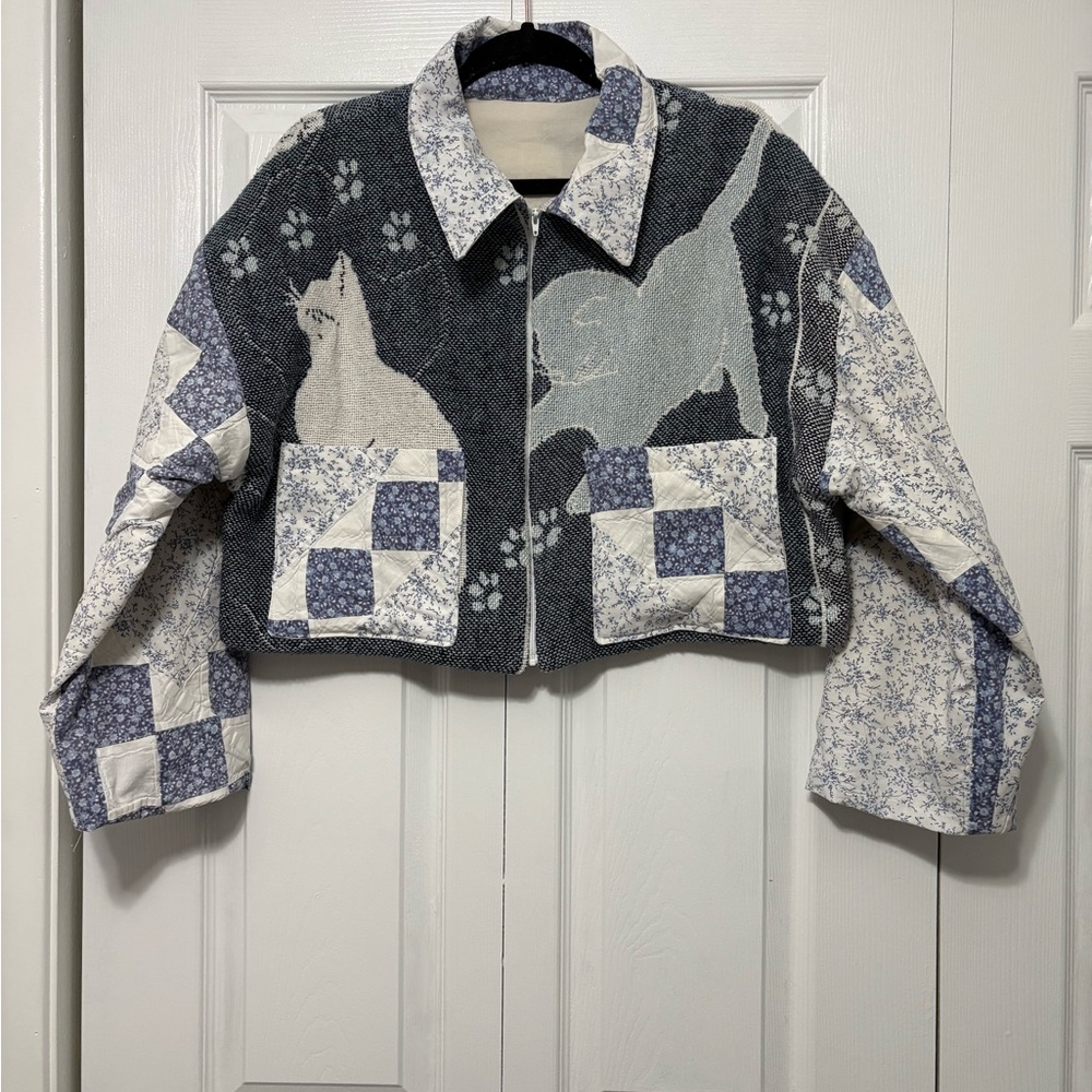Handmade Cat Cropped Oversized quilt coat jacket Yarn Paw Prints Women's Medium